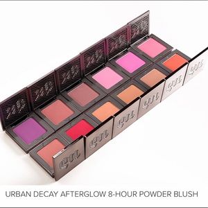 NWT Urban Decay Afterglow 8 Hour Blush Quiver Score